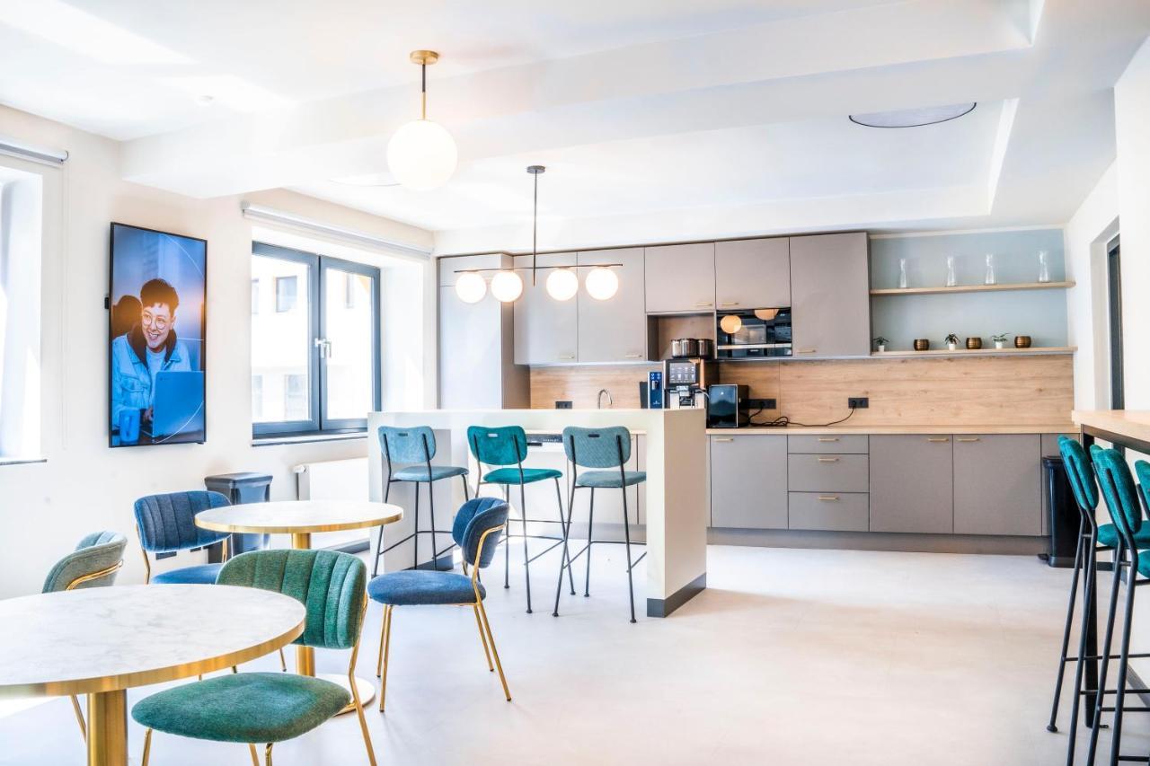 Готель The Base Berlin One Екстер'єр фото