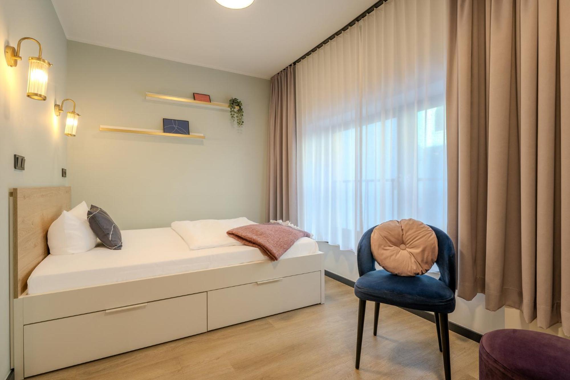 Готель The Base Berlin One Екстер'єр фото