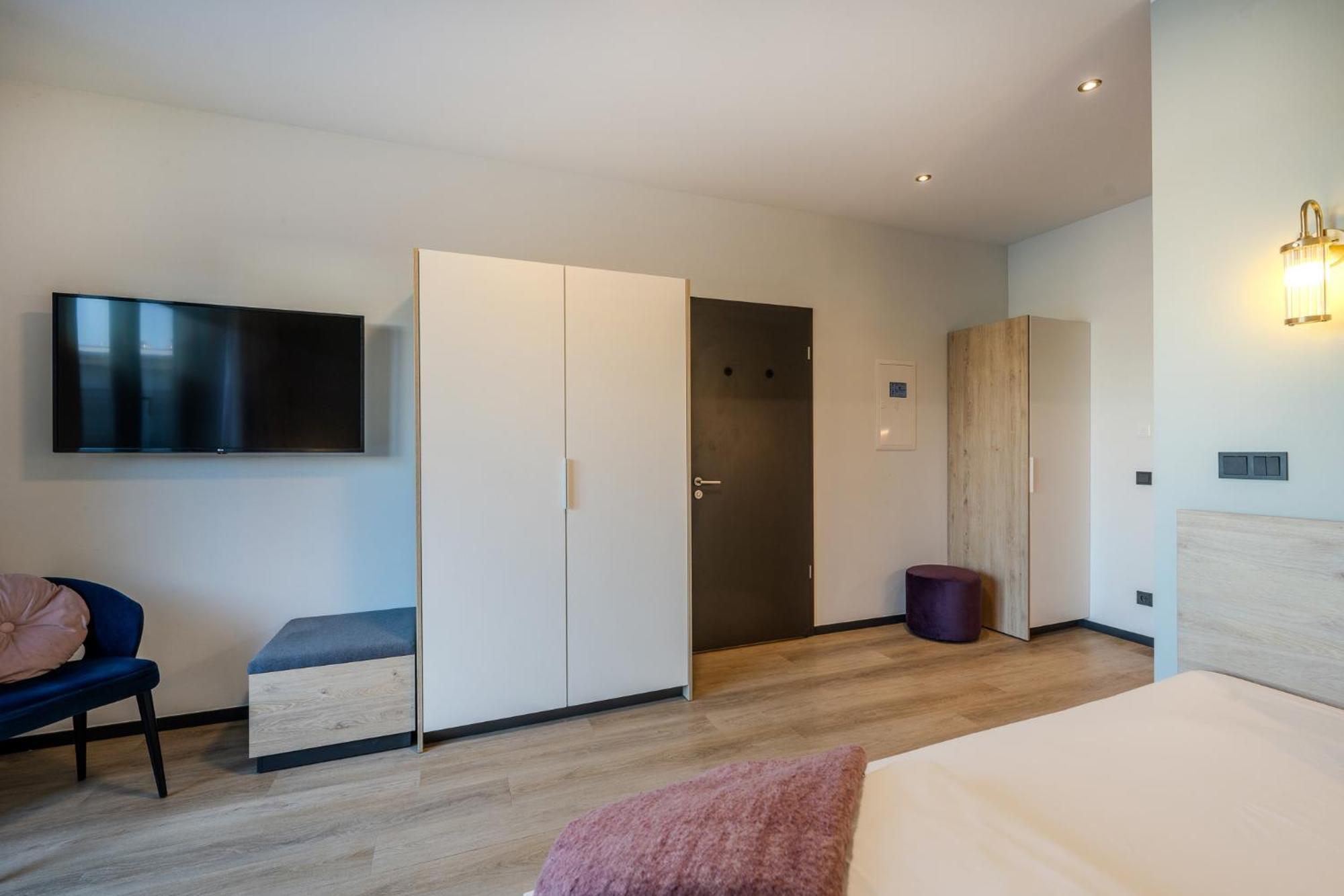 Готель The Base Berlin One Екстер'єр фото