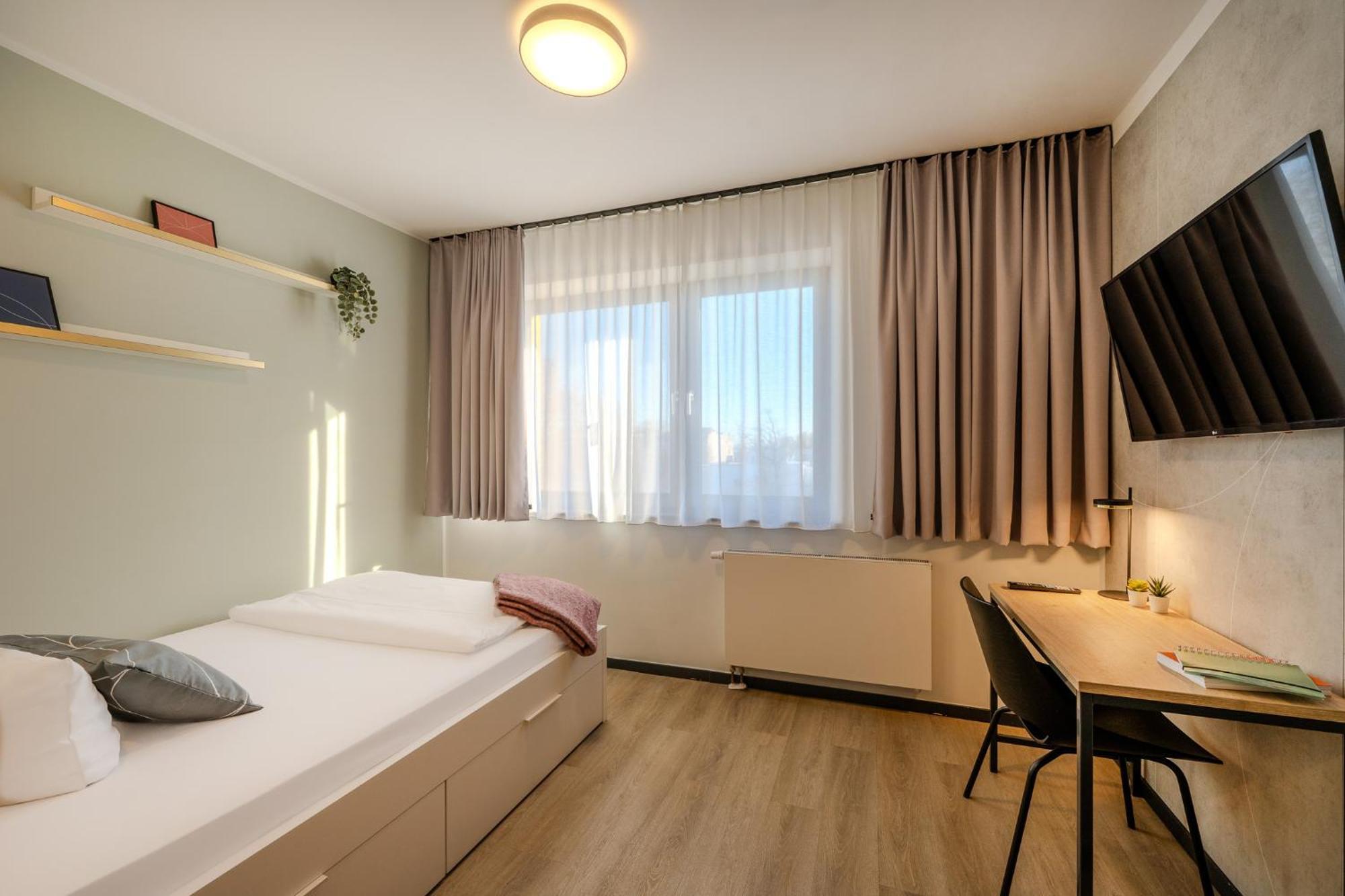 Готель The Base Berlin One Екстер'єр фото