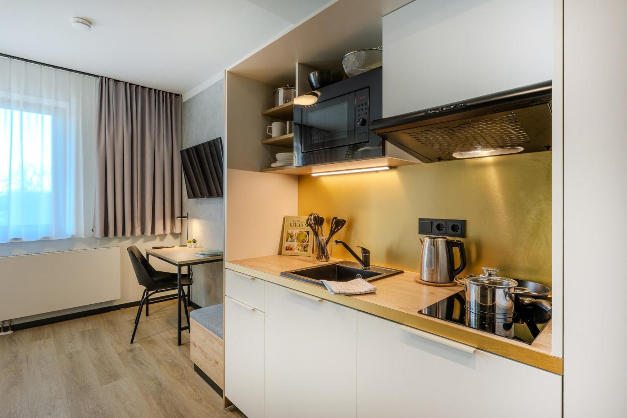 Готель The Base Berlin One Екстер'єр фото